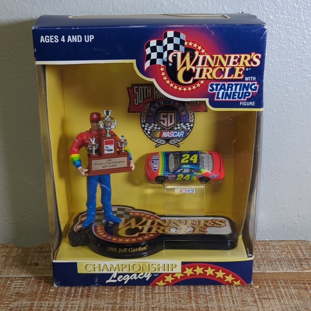 Winner's Circle Nascar Jeff Gordon 1997 Action Figure & 1:64 Diecast Car Set